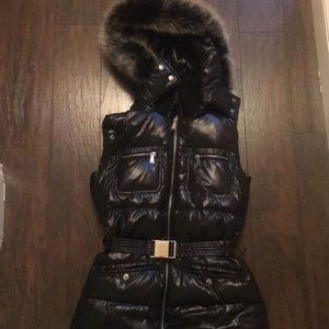 Down Puffer Vest with Fox Hood